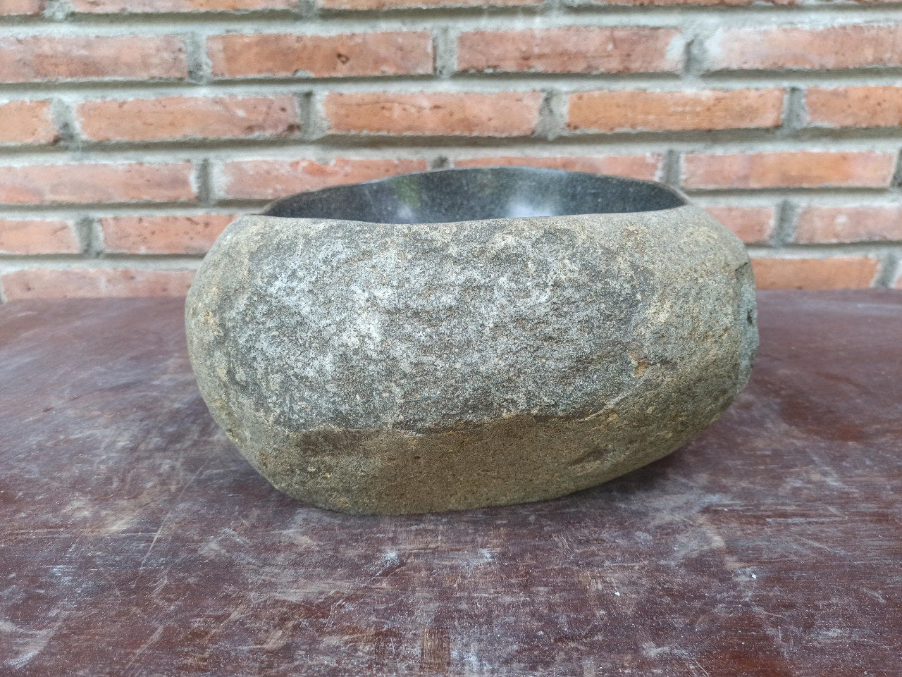 River Stone Sink | 5192-3833 | 15″×13″ Organic Graphite Gray Polished