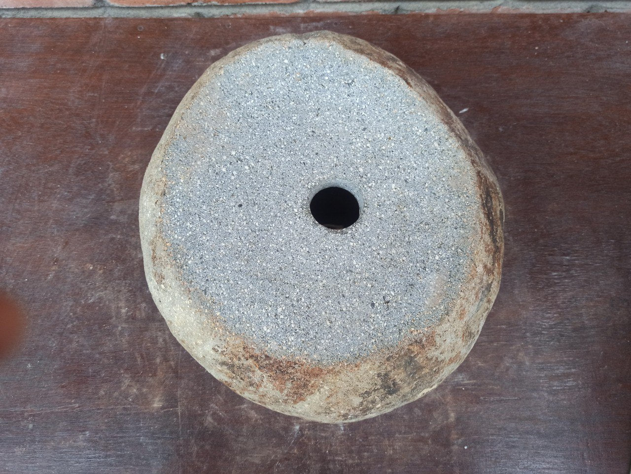 River Stone Sink | 5193-3833 | 15″×13″ Round Graphite Gray Polished