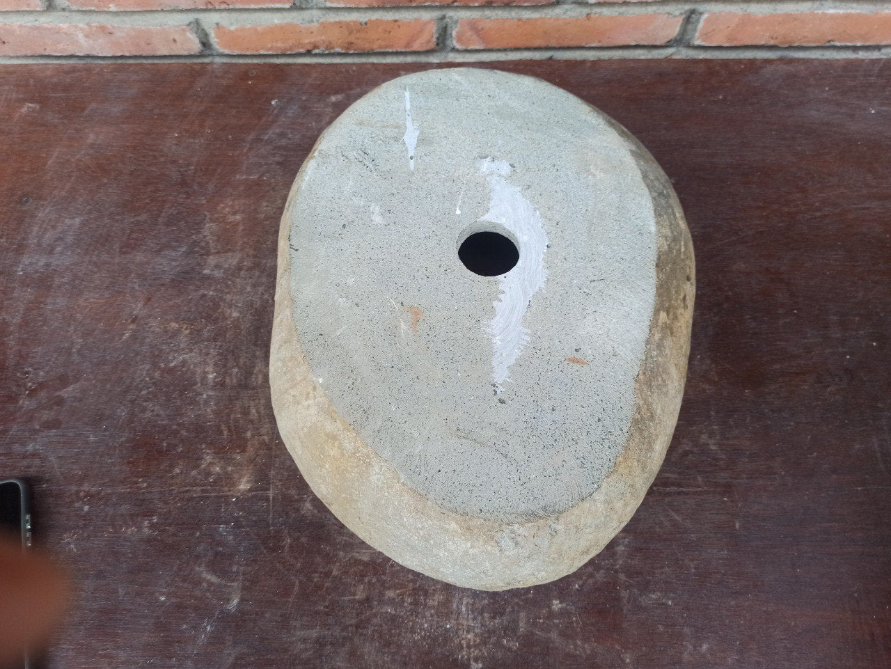 River Stone Sink | 5195-403315 | 16″×13″ Oval Graphite Gray Polished