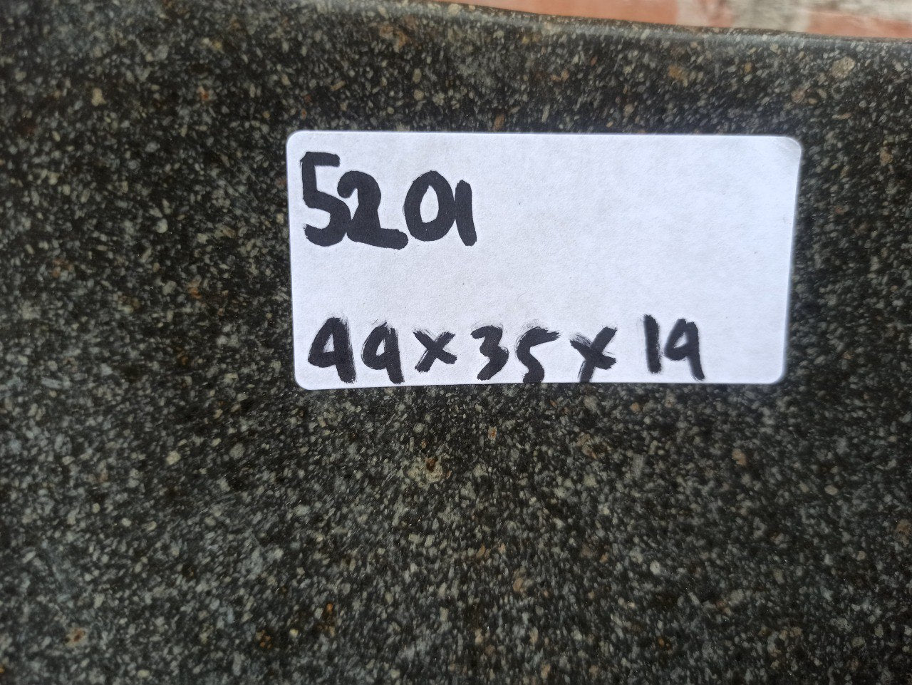 River Stone Sink | 5201-443514 | 17.5″×14″ Oval Graphite Gray Polished