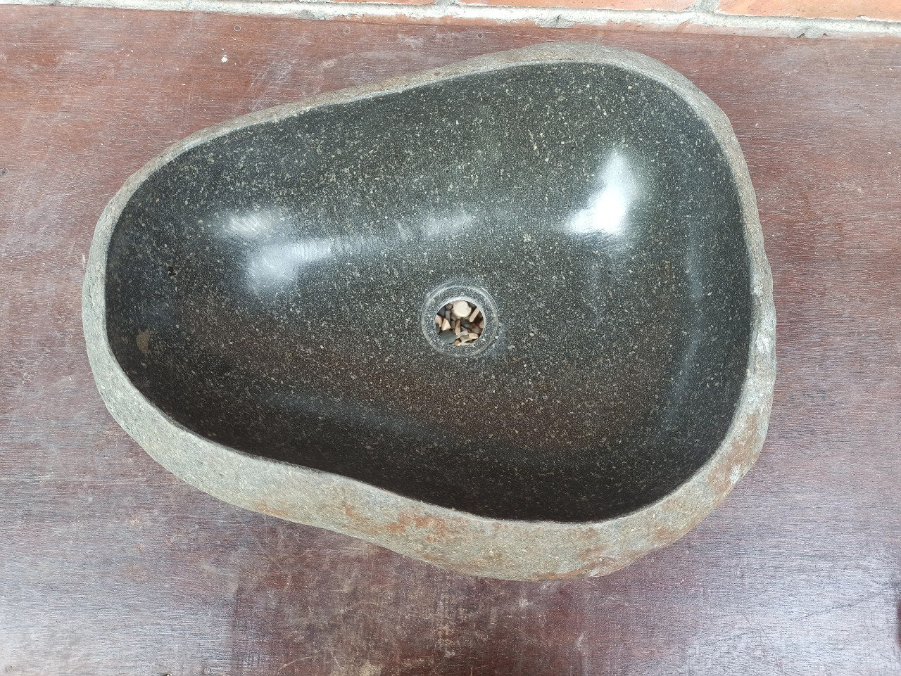 River Stone Sink | 5202-514114 | 20″×16″ Organic Graphite Gray Polished
