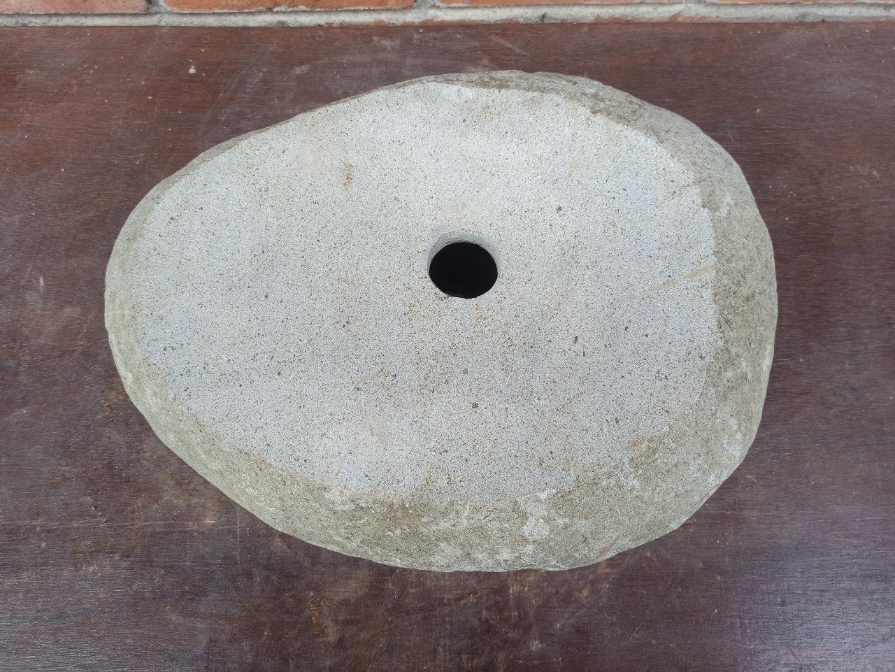 River Stone Sink | 5203-463313 | 18″×13″ Oval Graphite Gray Polished