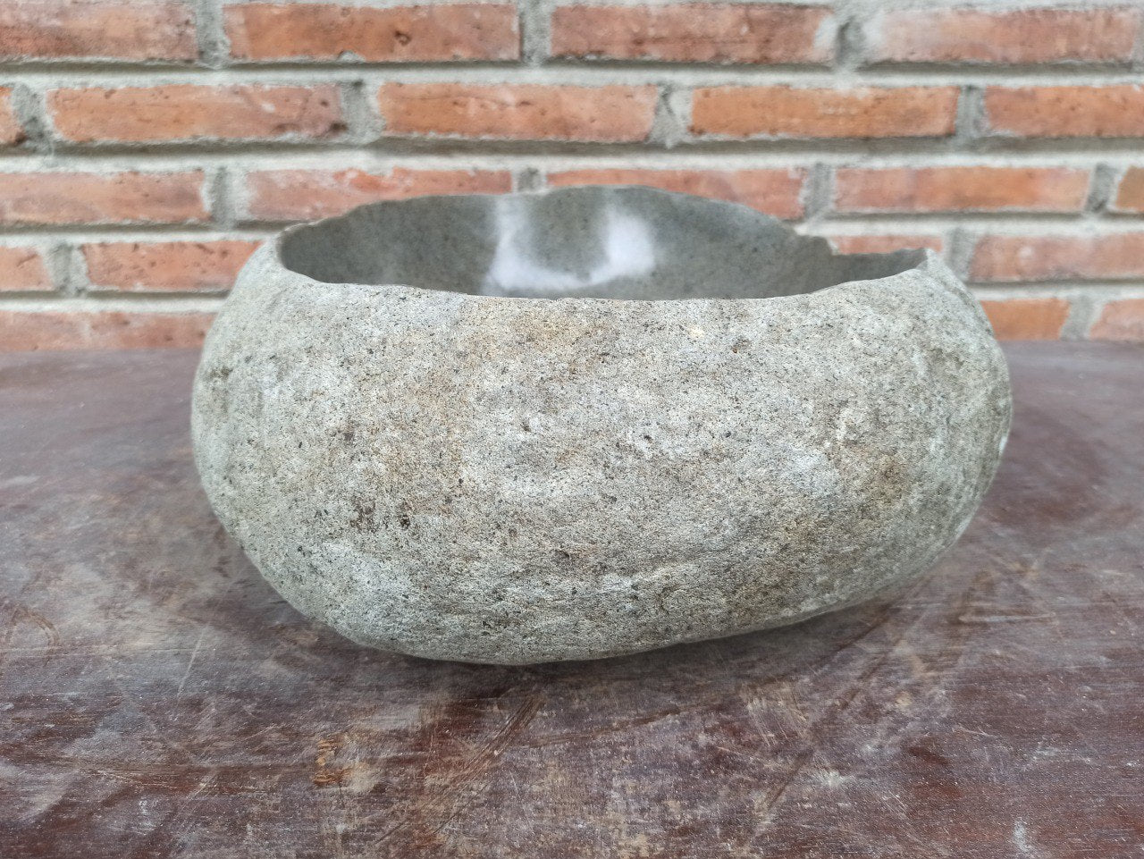 River Stone Sink | 5203-463313 | 18″×13″ Oval Graphite Gray Polished