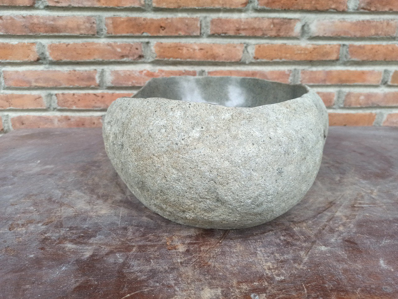 River Stone Sink | 5203-463313 | 18″×13″ Oval Graphite Gray Polished