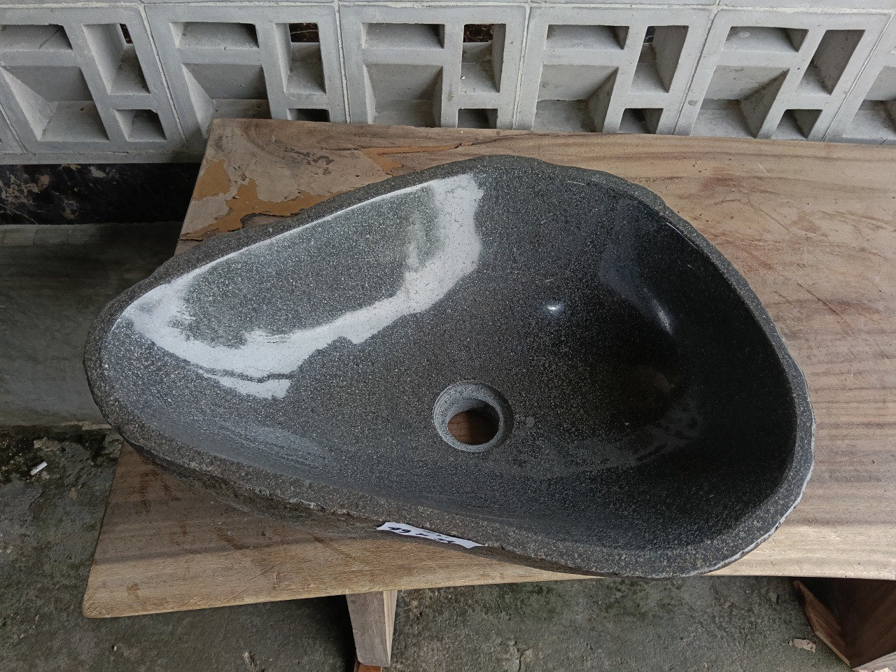 Top view of 6821-4934 dark gray river stone sink, polished interior
