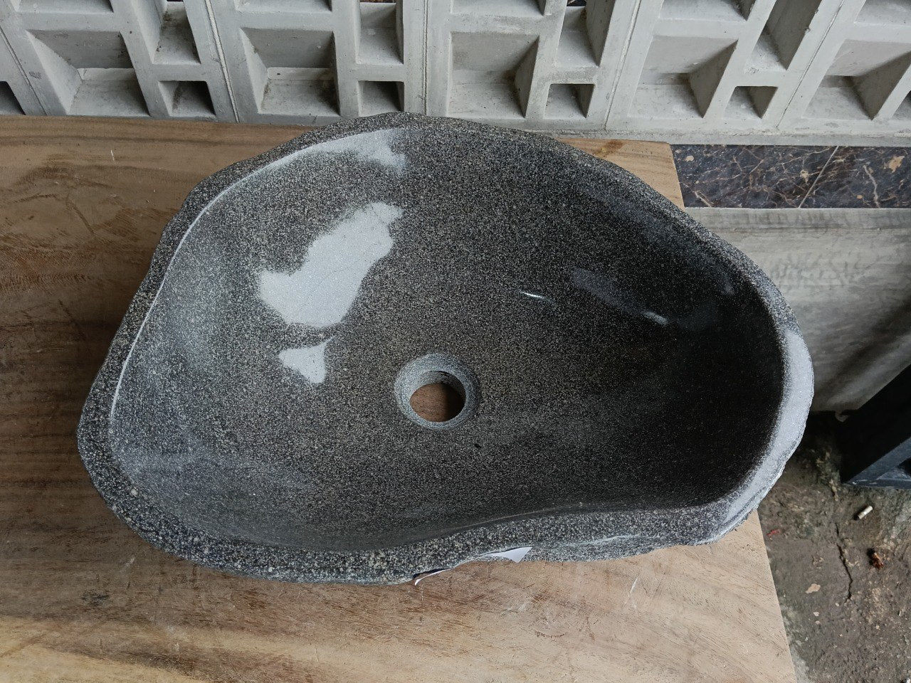 Top view of 6845-4436 gray-white river stone sink — handcrafted natural stone
