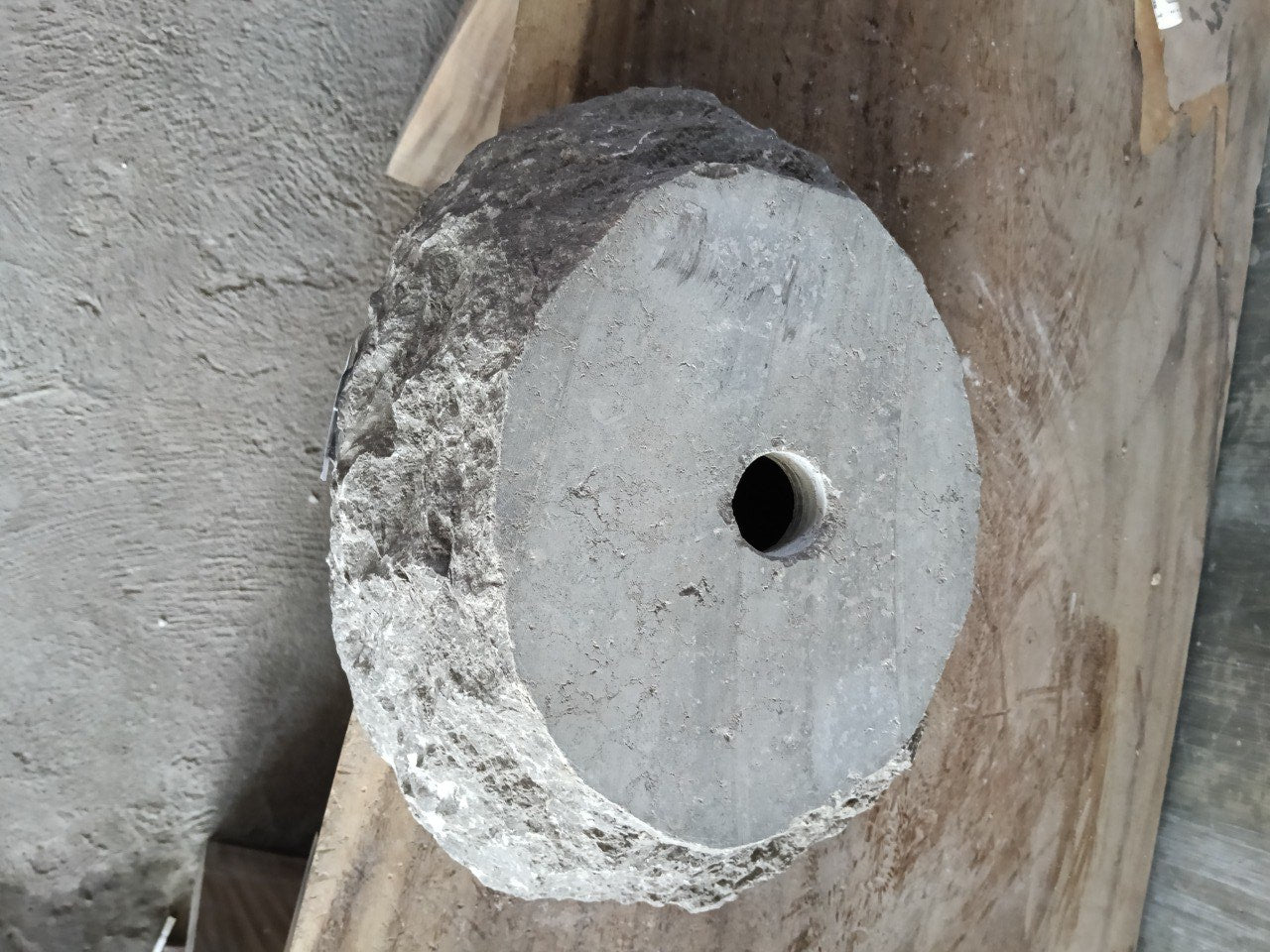 Marble Stone Sink | A185-4233 | 16.5″×13″ Organic Dark Marble Polished