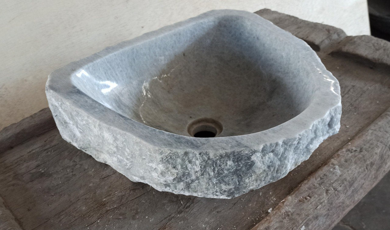 Onyx Stone Sink | 5081-444114 | 17.5″×16″ Triangular Organic Gray Onyx Polished