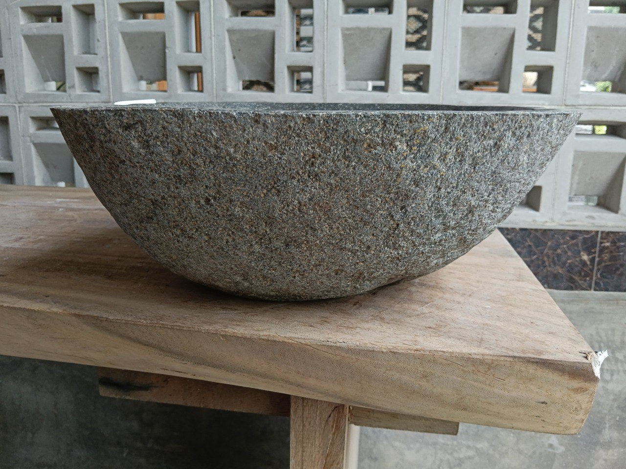 Bottom view of 6929-4538 solid one-piece river rock sink
