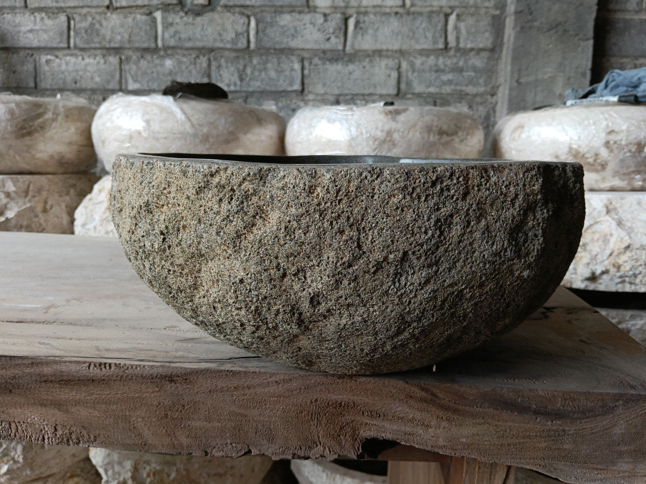 Right side of 6968-4136 oval stone vessel sink with polished graphite bowl
