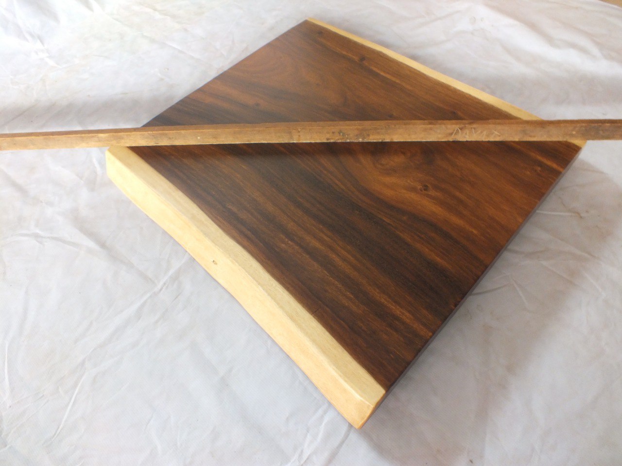 Suar Wood Countertop | 0020-676668 | 31.5″ Live Edge Solid Wood Slab