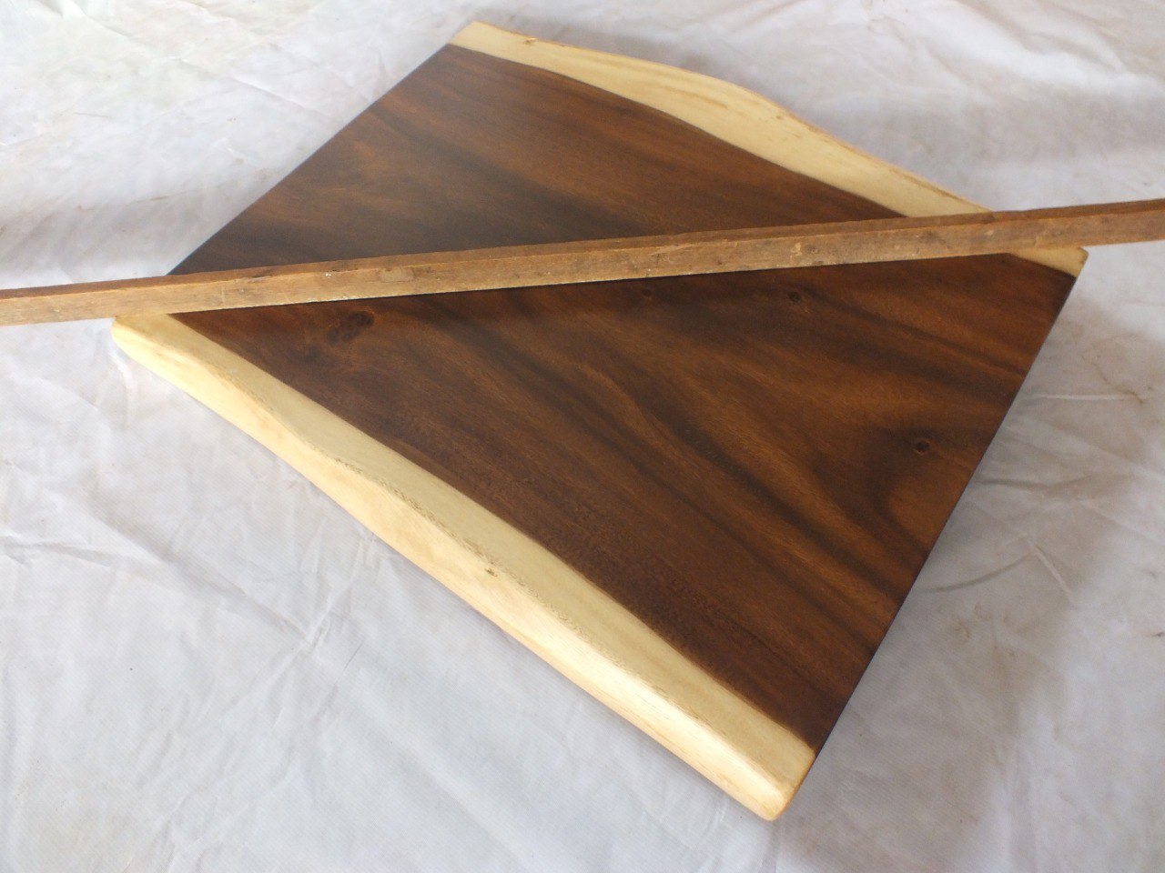 Suar Wood Countertop | 0021-606361 | 31.5″ Live Edge Solid Wood Slab