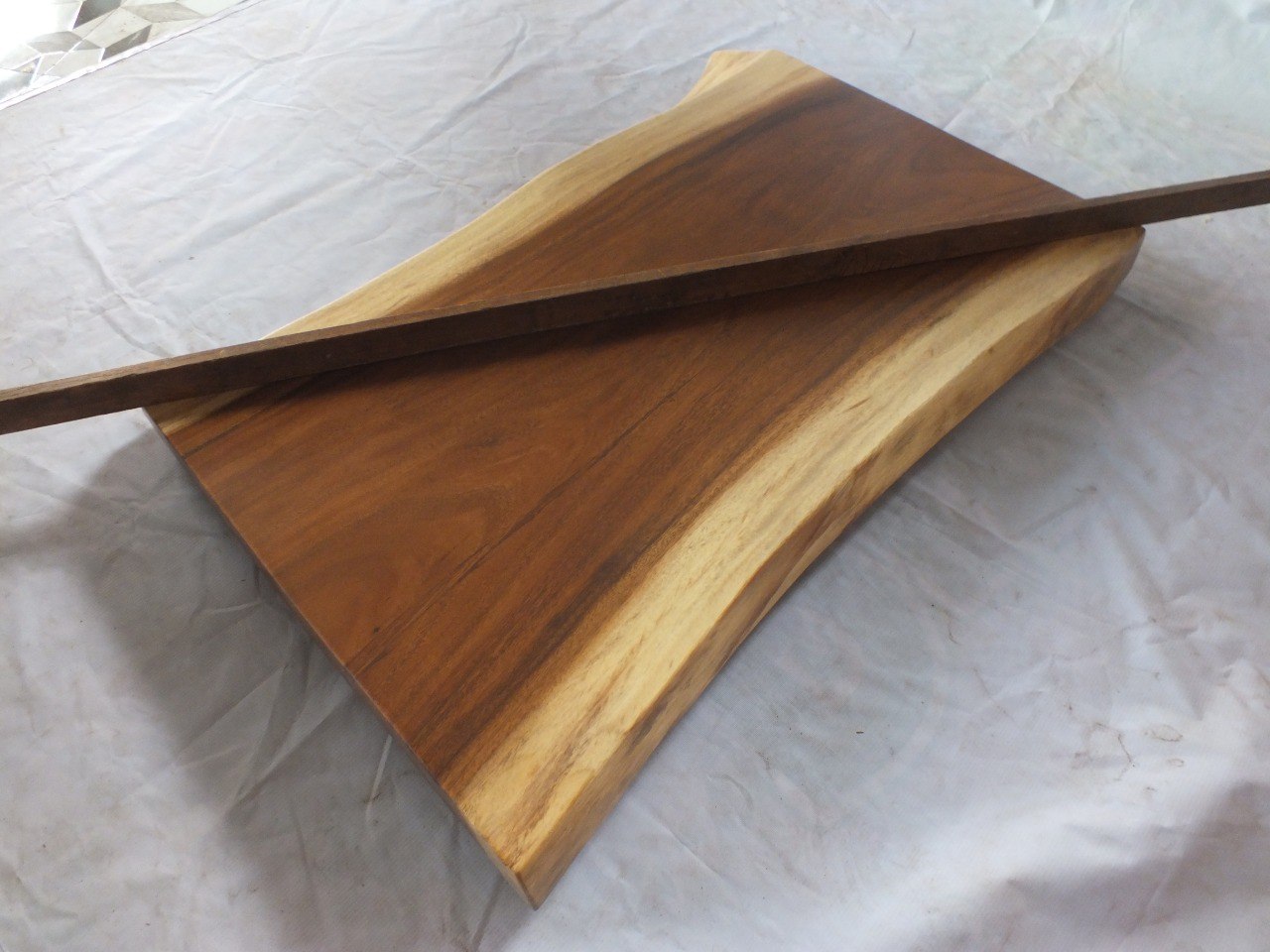 Suar Wood Countertop | 0006-565457 | 31.5″ Live Edge Solid Wood Slab