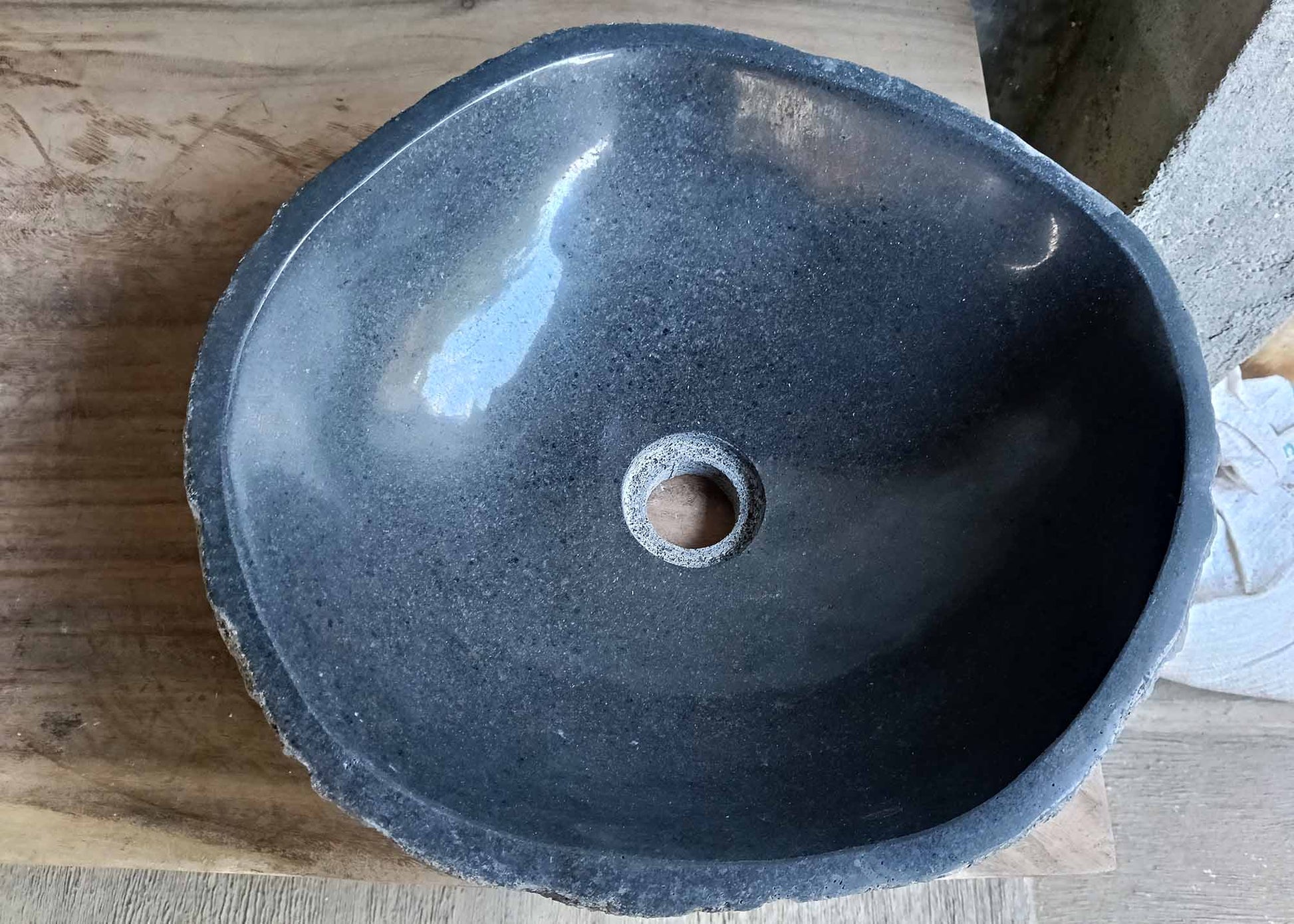1. Close-up view of SKU 6548-1615 showcasing textured gray exterior.
