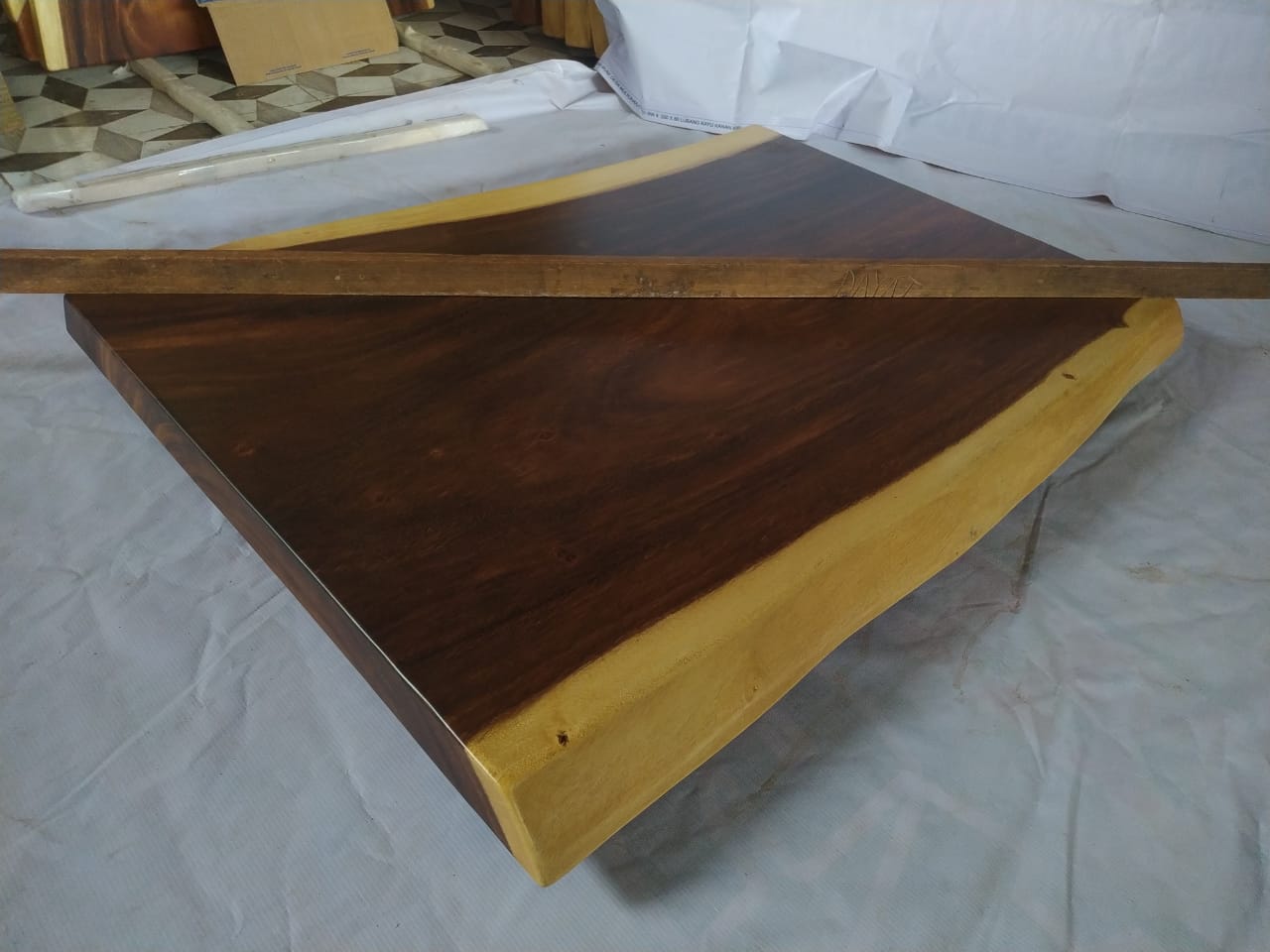 Suar Wood Countertop | 0006-747168 | 31.5″ Live Edge Solid Wood Slab