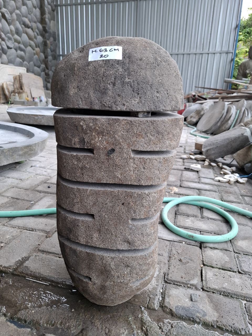 Riverstone Garden Lantern F020