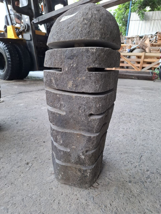 Riverstone Garden Lantern F009